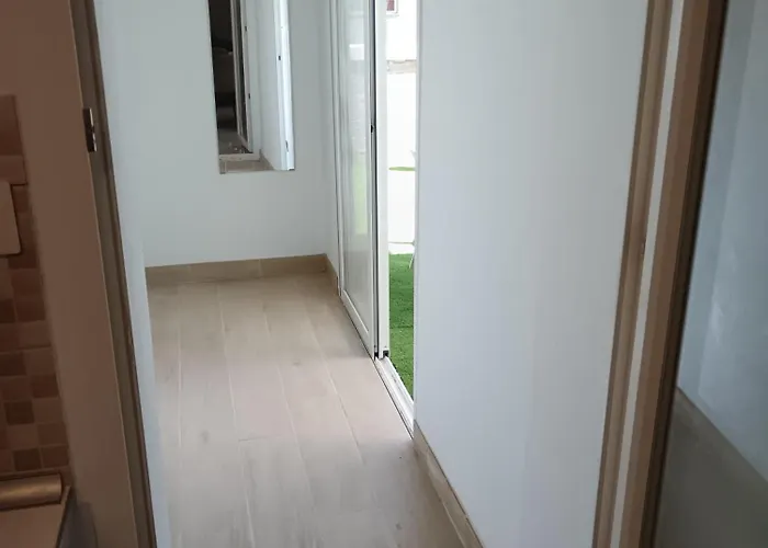 Sol B Free Parking * Vecindario (Gran Canaria)